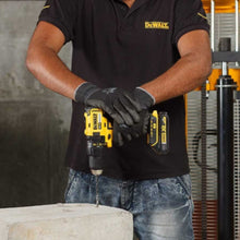 DEWALT | 18V Brushless Drill Driver 2 Battery 1.5 Ah + charger + Kit Box | DCD777S2-GB