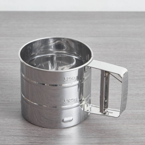 HOMEBOX | Metal Flour Sifter - 9.5 cm | 156821474
