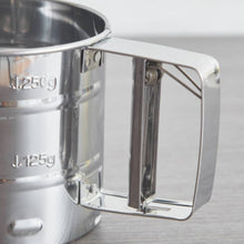 HOMEBOX | Metal Flour Sifter - 9.5 cm | 156821474