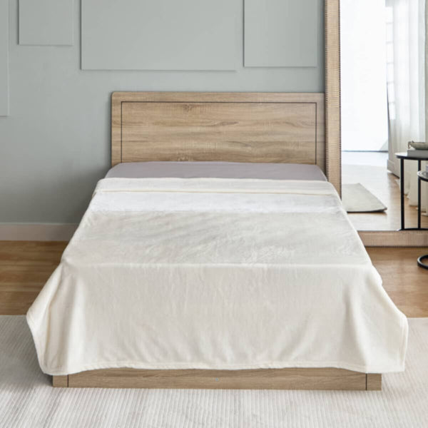 HOMEBOX | Lavish Twin Flannel Blanket | 157647071