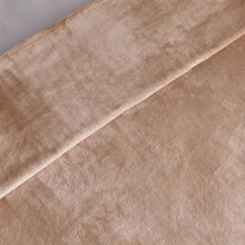 HOMEBOX | Lavish Twin Flannel Blanket | 157647075