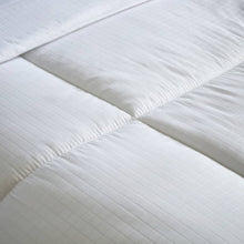 HOMEBOX | Cambridge Satin 5-Piece King Comforter Set - 220x240 cm | 160605711