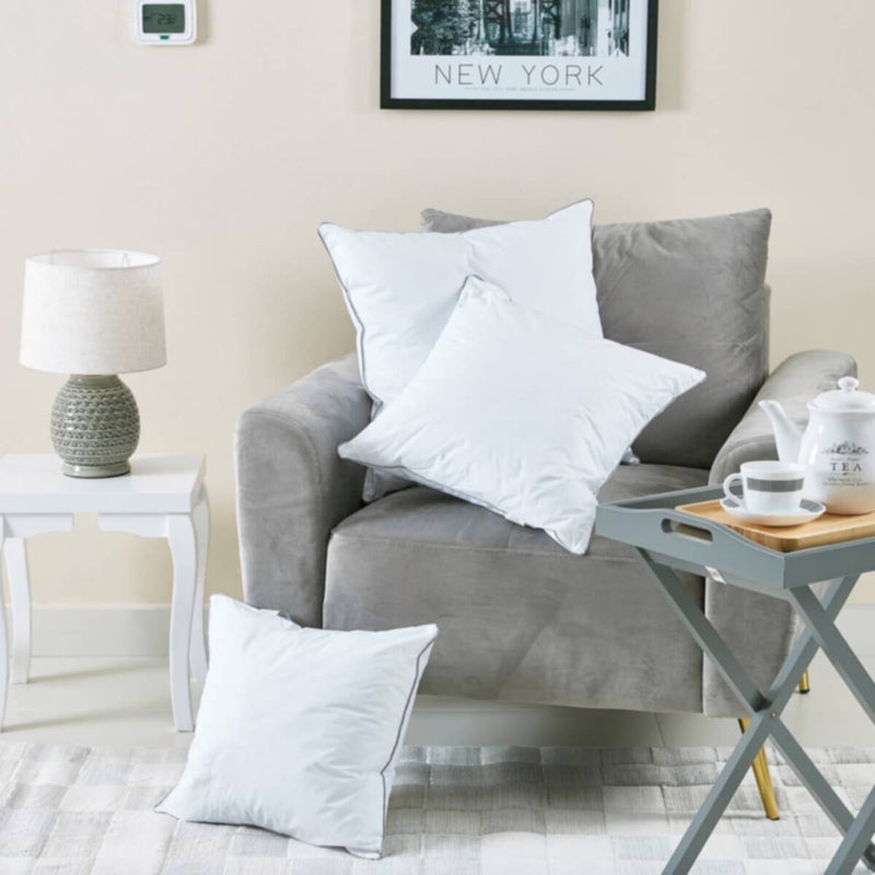 HOMEBOX | Luxury Down Alternative Filled Cushion - 40x40 cm | 162674322