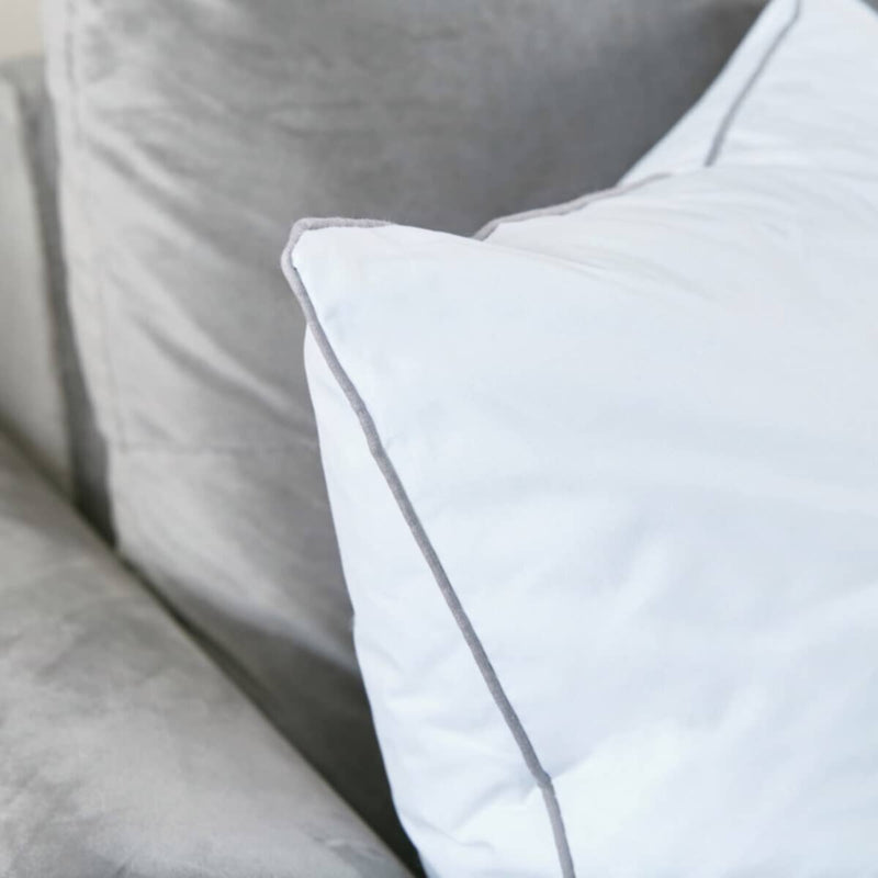 HOMEBOX | Luxury Down Alternative Filled Cushion - 45x45 cm | 162674323