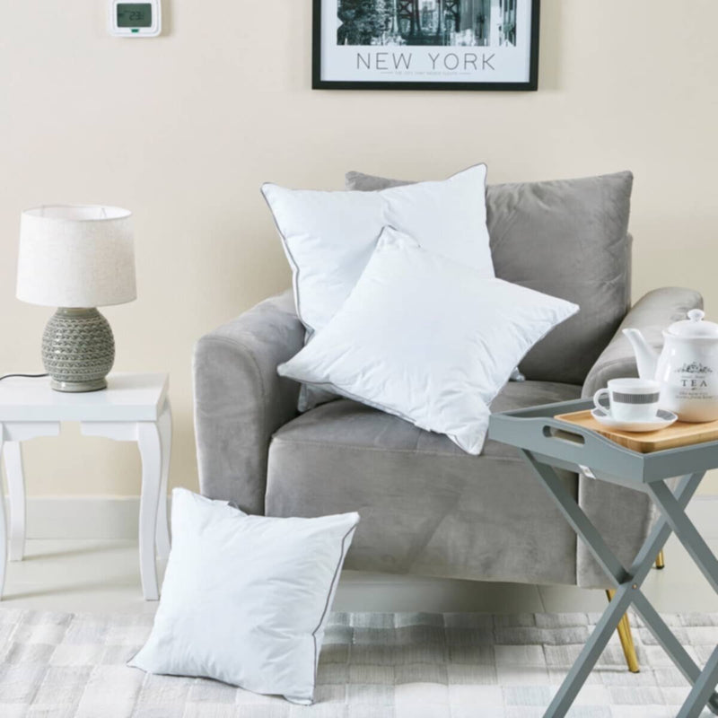 HOMEBOX | Luxury Down Alternative Filled Cushion - 45x45 cm | 162674323