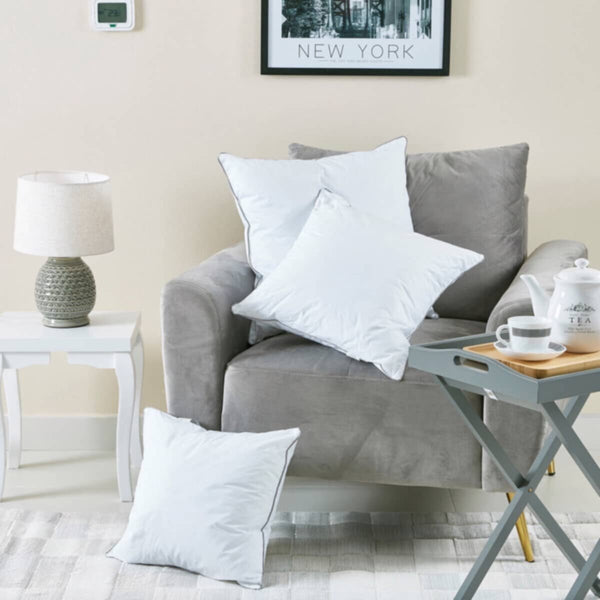 HOMEBOX | Luxury Down Alternative Filled Cushion - 50x50 cm | 162674325
