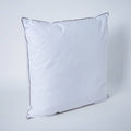 HOMEBOX | Luxury Down Alternative Filled Cushion - 65x65 cm | 162674326