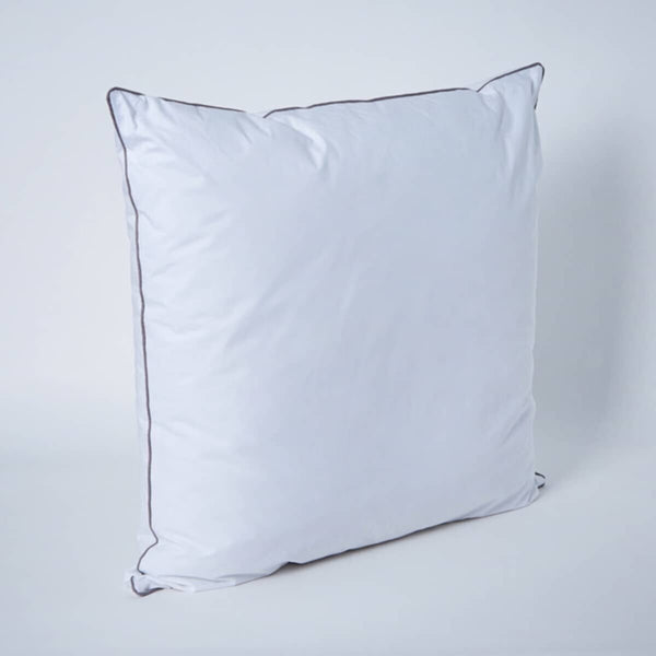 HOMEBOX | Luxury Down Alternative Filled Cushion - 65x65 cm | 162674326