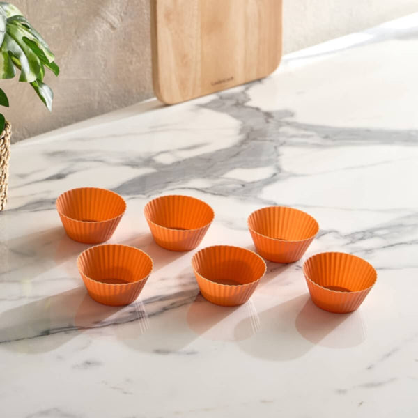 HOMEBOX | Avon Silicone 6-Piece Foldable Muffin Mould - 7x3 cm | 162805483
