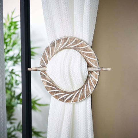 HOMEBOX | Ava Wooden Round Tie Back - 17.5 cm | 163152607