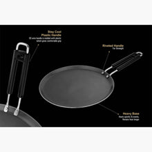 HOMEBOX | Ferric Wrought Iron Flat Pan - 25.5 cm | 163909391