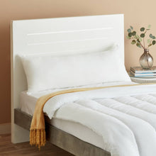 HOMEBOX | Essential Microfiber Body Pillow - 120x45 cm | 164412161