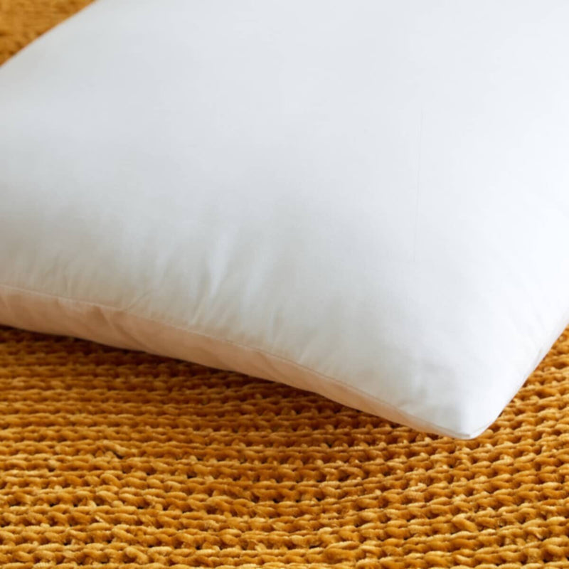 HOMEBOX | Axis Microfibre Pillow - 50x70 cm | 164868056
