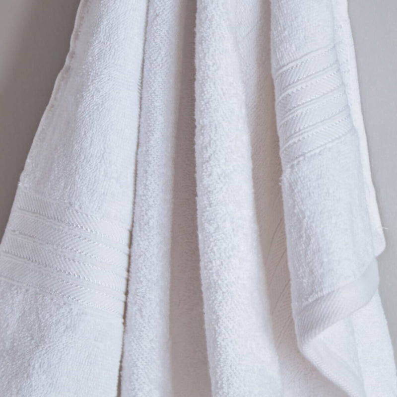 HOMEBOX | Essential Carded Hand Towel - 50x90 cm | 165409191