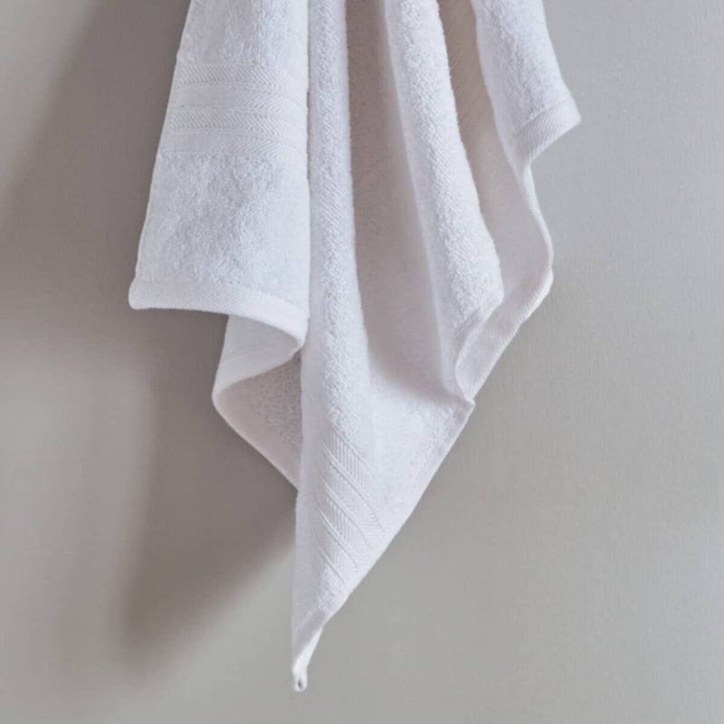 HOMEBOX | Essential Carded Hand Towel - 50x90 cm | 165409191