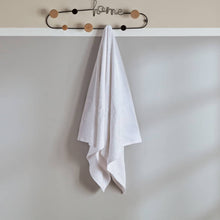 HOMEBOX | Essential Carded Bath Towel - 70x140 cm | 165409192