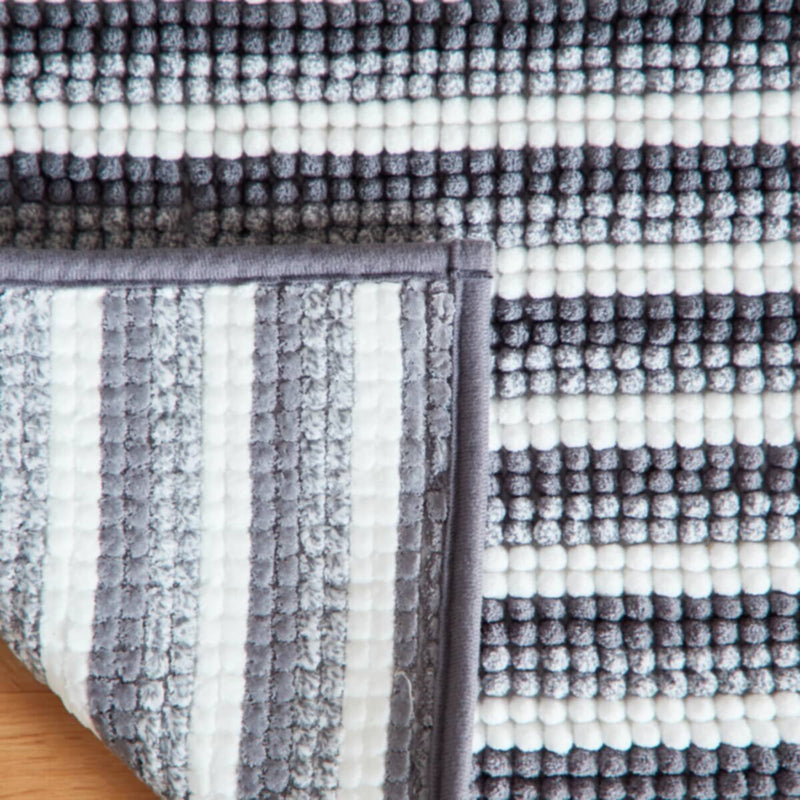 HOMEBOX | Camila Yarn Dyed Chenille Bathmat - 45x70 cm | 165409709