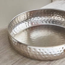 HOMEBOX | Avya Metal Hammered Urli - 30x30x7 cm | 165463709