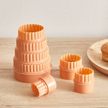 HOMEBOX | Avon 7-Piece Nylon Cookie Cutter Set | 165848723