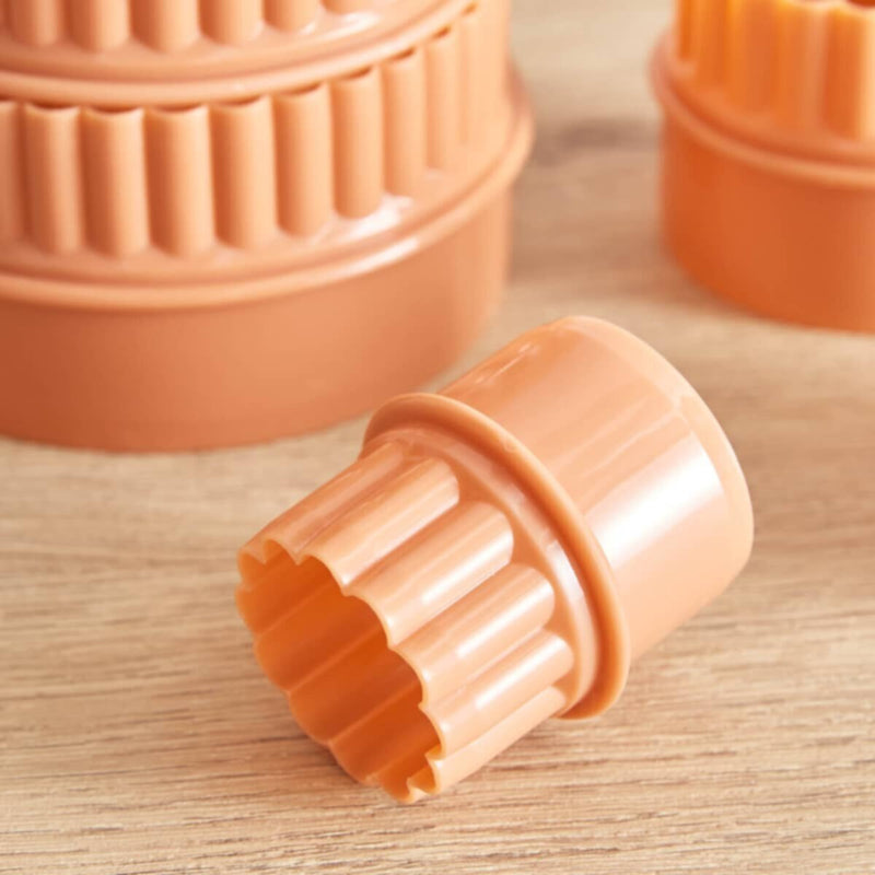 HOMEBOX | Avon 7-Piece Nylon Cookie Cutter Set | 165848723