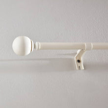 HOMEBOX | Berg 16 mm Extendable Curtain Rod with Round Finial - 110-320 cm | 165857611