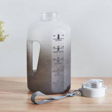 HOMEBOX | Hydra Carry On Bottle - 2.5 L | 165951438