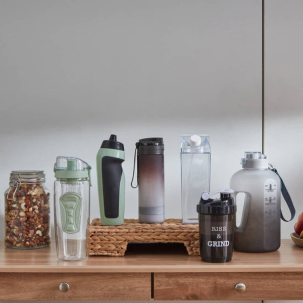 HOMEBOX | Hydra Grip Bottle with Infuser - 940 ml | 165951440