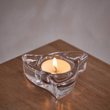 HOMEBOX | Ezra Clear Glass Tealight Candleholder - 8x8x2.2 cm | 165956770