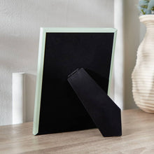 HOMEBOX | Urus Metal Photo Frame - 18x23x2 cm | 165996646