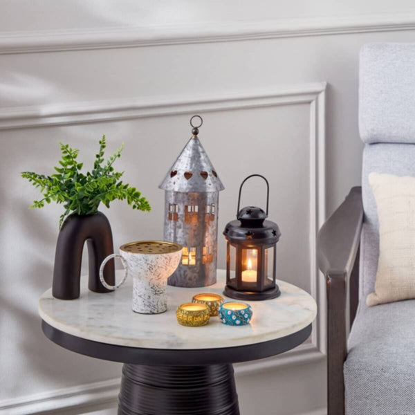 HOMEBOX | Splendid Metal Decorative Lantern - 10x10x14 cm | 166009116