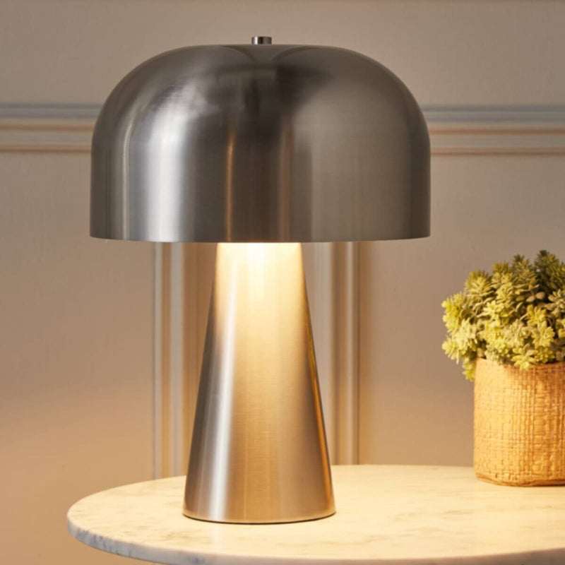 HOMEBOX | Stark Metal Table Lamp - 25x35 cm | 166057391