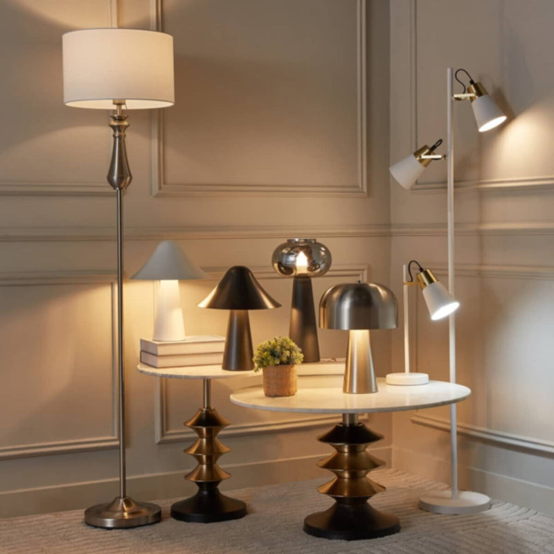 HOMEBOX | Stark Metal Table Lamp - 25x35 cm | 166057391