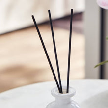 HOMEBOX | Balmy Electric Wood Reed Diffuser - 100 ml | 166070757