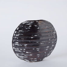 HOMEBOX | Splendid Metal Table Vase - 22x7x19 cm | 166090039