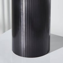 HOMEBOX | Splendid Metal Table Vase - 9x9x26.5 cm | 166090059