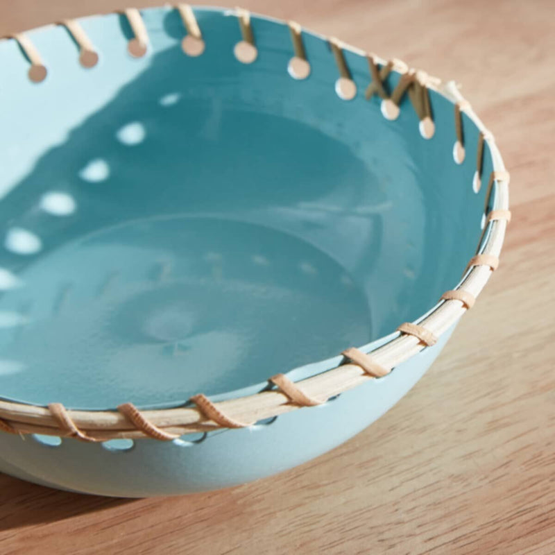 HOMEBOX | Splendid Metal Decorative Bowl with Cane - 16x16x5.5 cm | 166090107