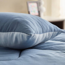 HOMEBOX | Vera Microfibre Reversible Filled Pillow - 40x60 cm | 166247545