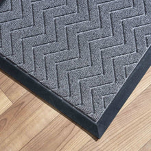 HOMEBOX | Chevron Anti-Skid Polypropylene Doormat - 45x120 cm | 166497914