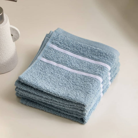 HOMEBOX | Snoopy Kids 4-Piece Carded Face Towel Set - 30x30 cm | 166740294