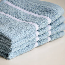 HOMEBOX | Snoopy Kids 4-Piece Carded Face Towel Set - 30x30 cm | 166740294