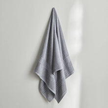 HOMEBOX | Essential Carded Bath Towel - 70x140 cm | 166762252