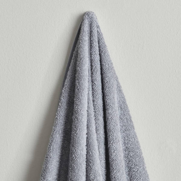 HOMEBOX | Essential Carded Bath Towel - 70x140 cm | 166762252