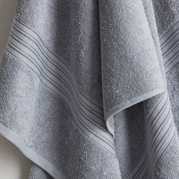 HOMEBOX | Essential Carded Bath Towel - 70x140 cm | 166762252