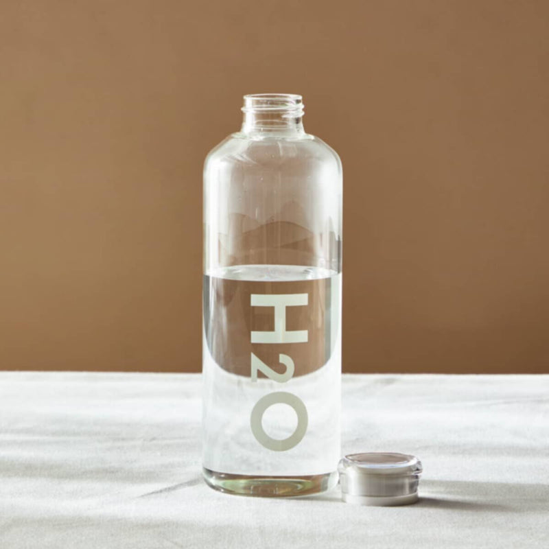 HOMEBOX | Orchid Borosilicate Glass Bottle - 1 L | 166912931