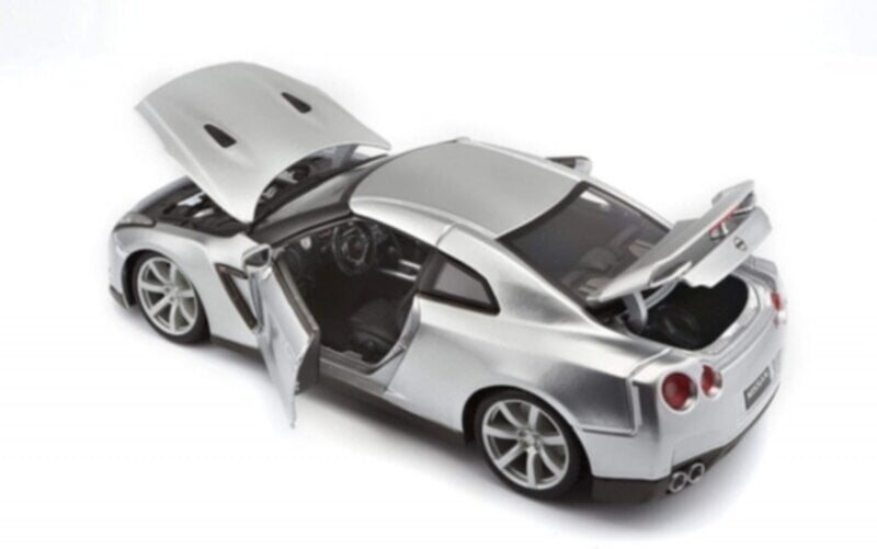 BBURAGO | 18-12079 1:18 (Coll B) - Nissan Gt-R - Wt | 47512079