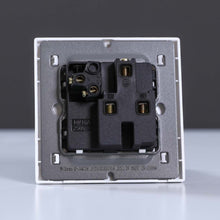 MILANO | 16A Universal Switched Socket Mpw | 210100300314