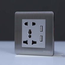 MILANO | 16A Universal Socket(2Pin+3Pin) With 2.1A U-Silver | 210100300319