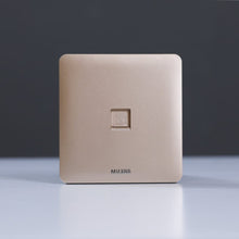 MILANO | Telephone Outlet Gd Ps | 210100300321