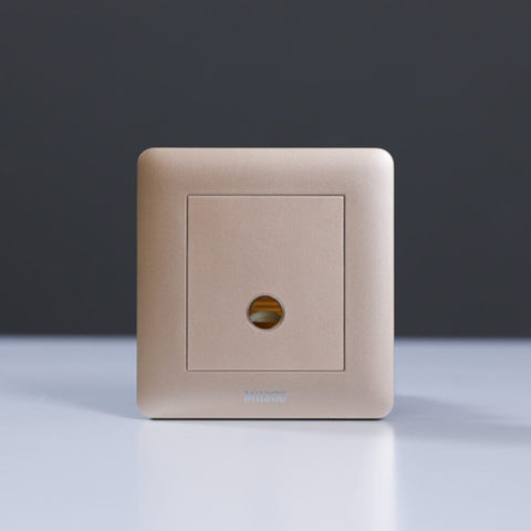 MILANO | 25A Flex Outlet Gd Ps | 210100300324