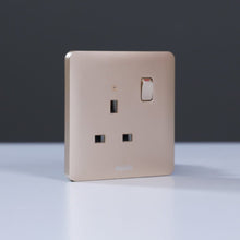 MILANO | 13A Single Switched Socket With Led Indicator-Gold | 210100300341